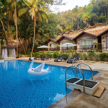 Hotel Stone Wood Premier Gokarna Gokarna  Exterior foto