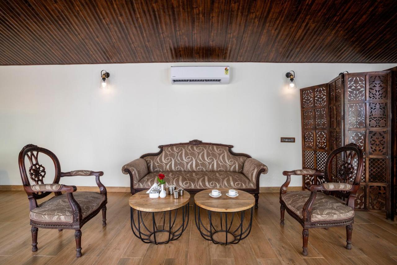 Hotel Stone Wood Premier Gokarna Gokarna  Exterior foto