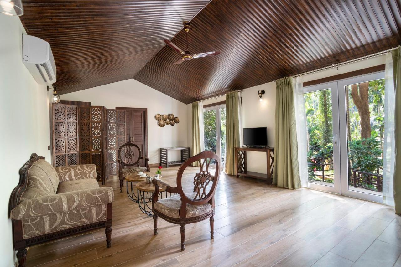 Hotel Stone Wood Premier Gokarna Gokarna  Exterior foto